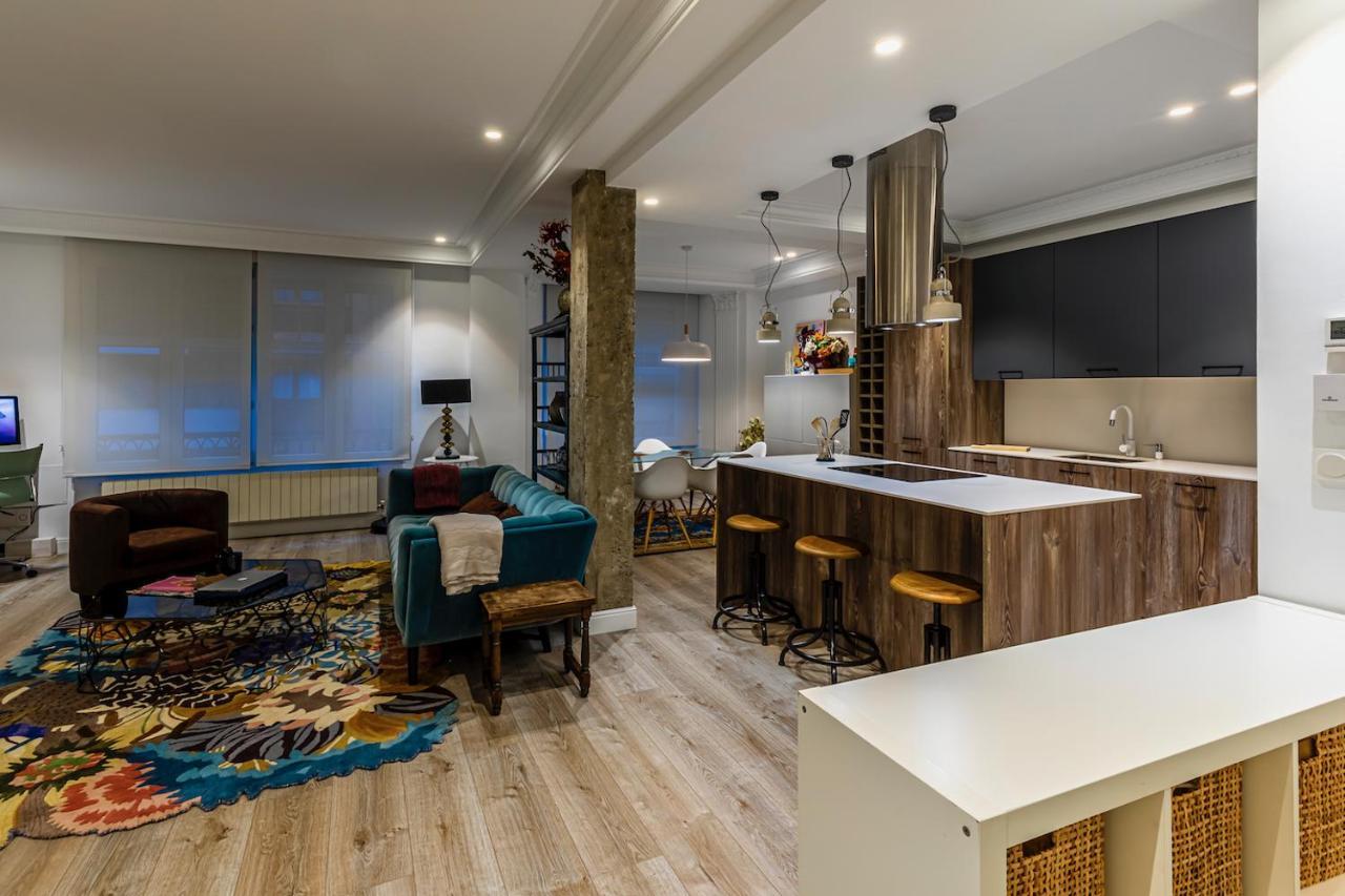 110 M2 Central Apartment In Abando Close To Guggenheim With Parking بلباو المظهر الخارجي الصورة