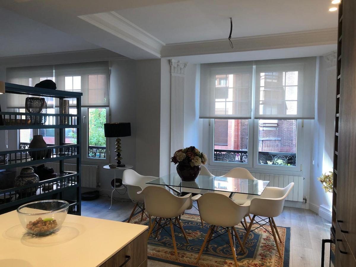 110 M2 Central Apartment In Abando Close To Guggenheim With Parking بلباو المظهر الخارجي الصورة